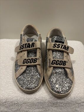 Golden Goose SSTAR Glitter Velcro Sneakers in Silver and Beige
